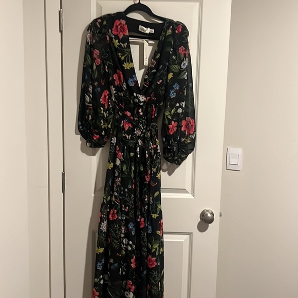 Eliza J Floral Dress - Picture 2 of 4